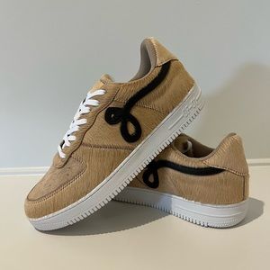 BRAND NEW JOHN GEIGER ANIMAL SKIN SHOES SIZE 10